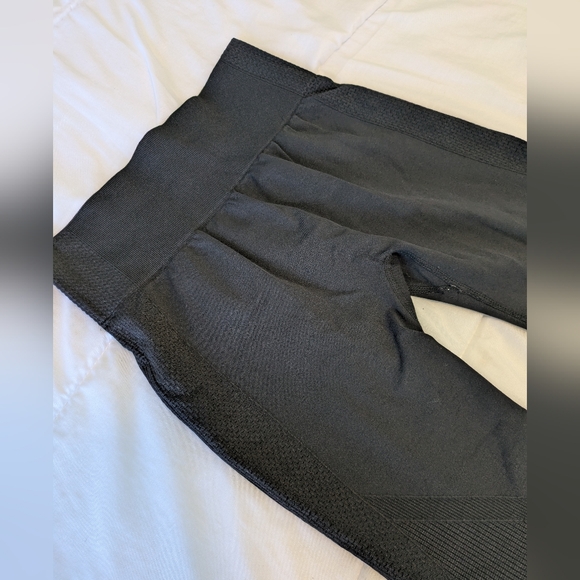 Athletic halter cropped Zip up with freebie!!! - Picture 9 of 9